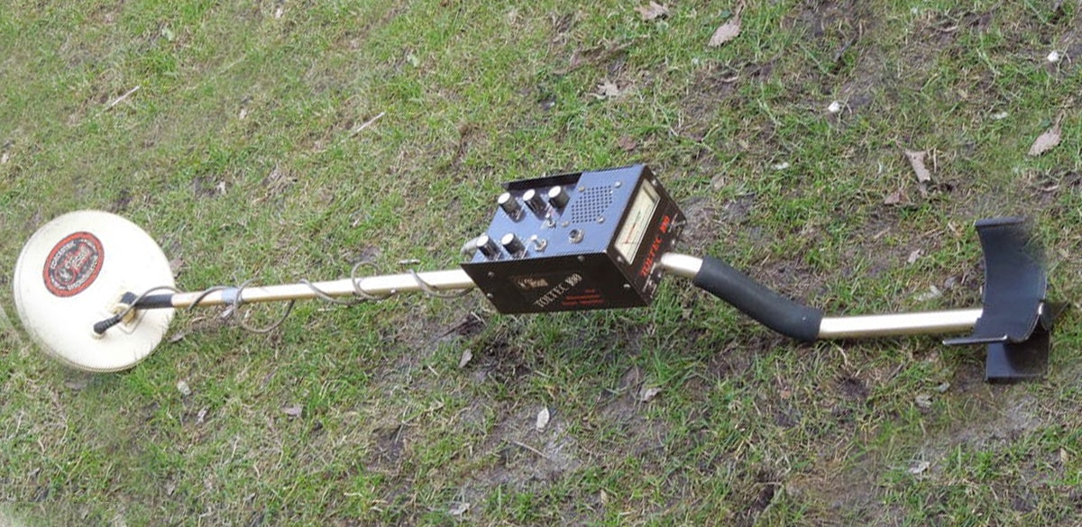 Vintage Metal Detectors Legendary Detectors of the 60s through 80s